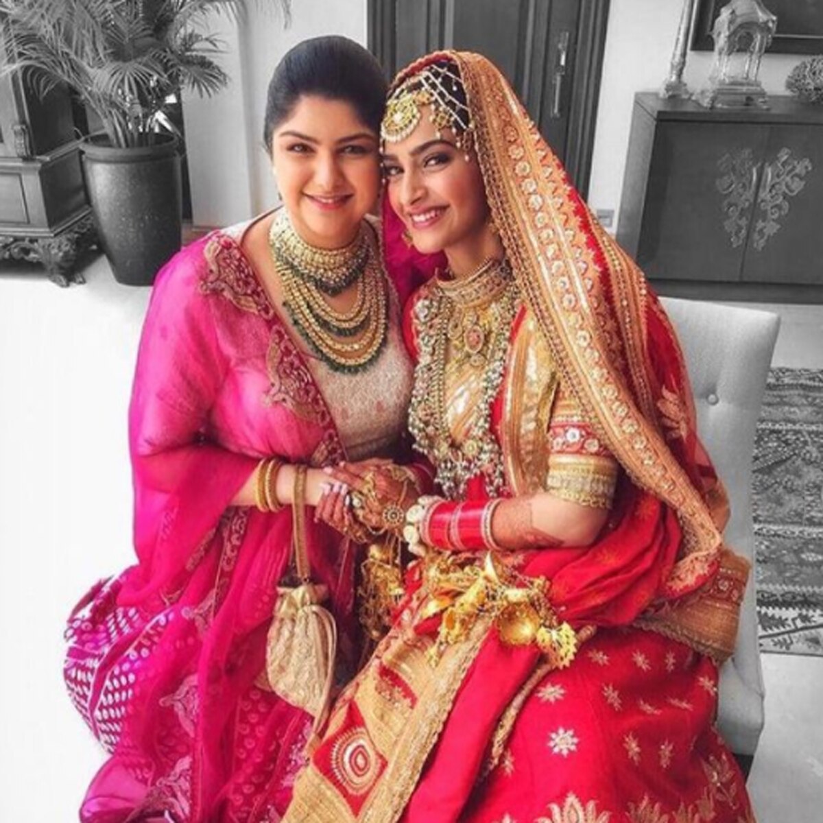 सोनम कपूर-आनंद आहूजा वेड‍िंंग एन‍िवर्सरी  