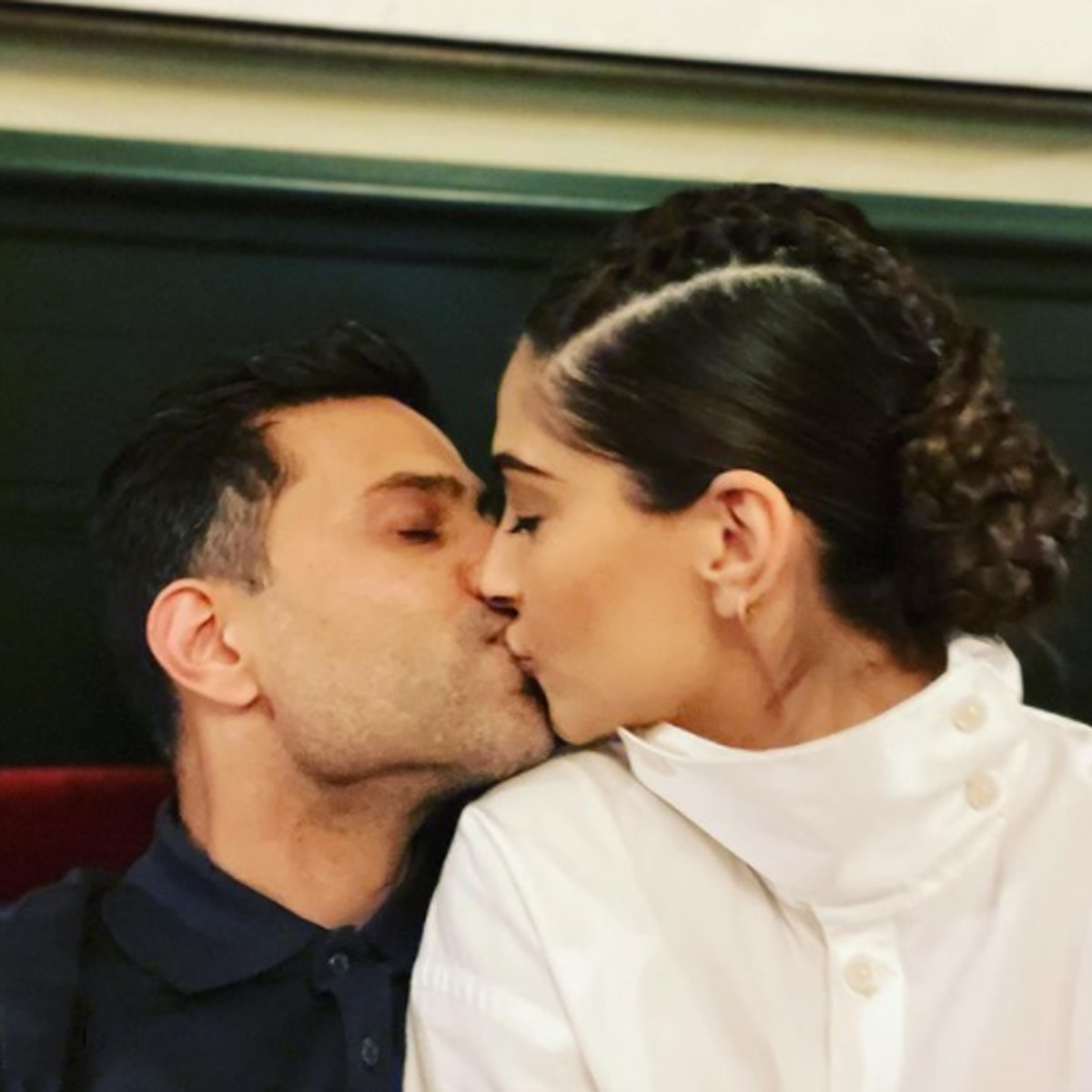 सोनम कपूर-आनंद आहूजा 