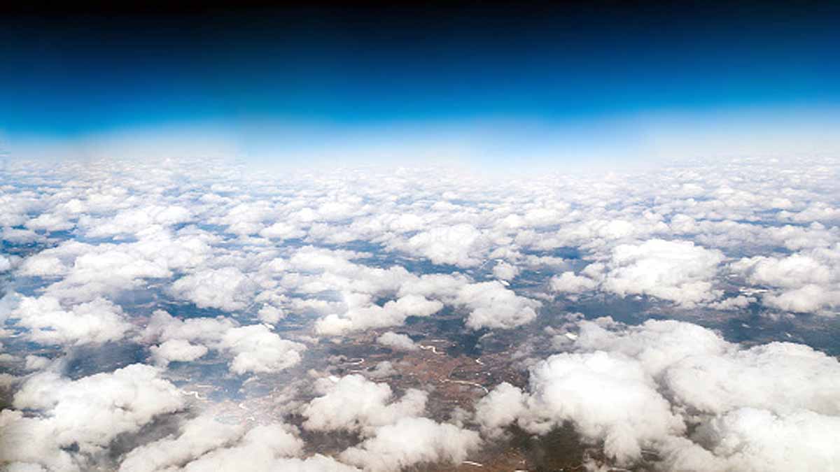 Stratospheres Shrinking