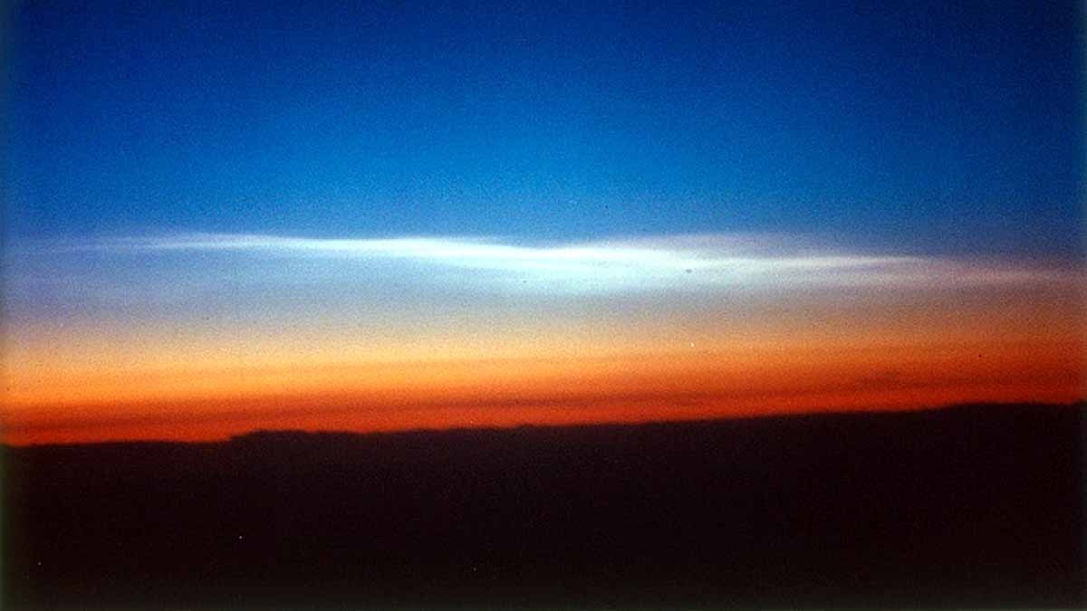 Stratospheres Shrinking