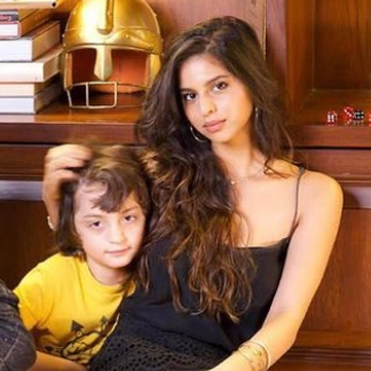 सुहाना खान भाई अबराम 