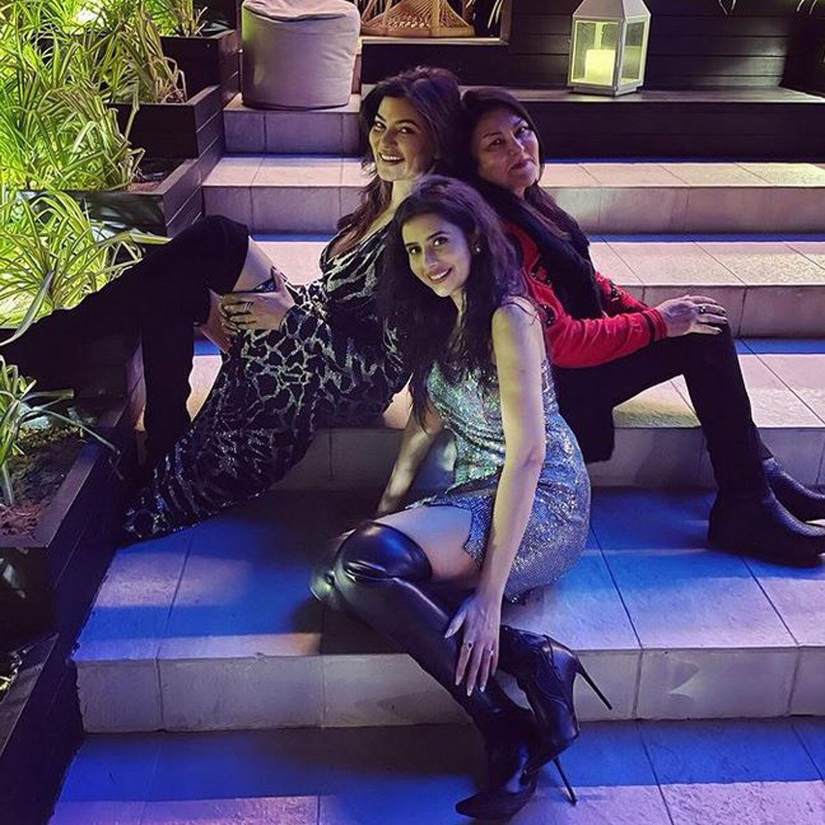 चारू-सुष्मिता