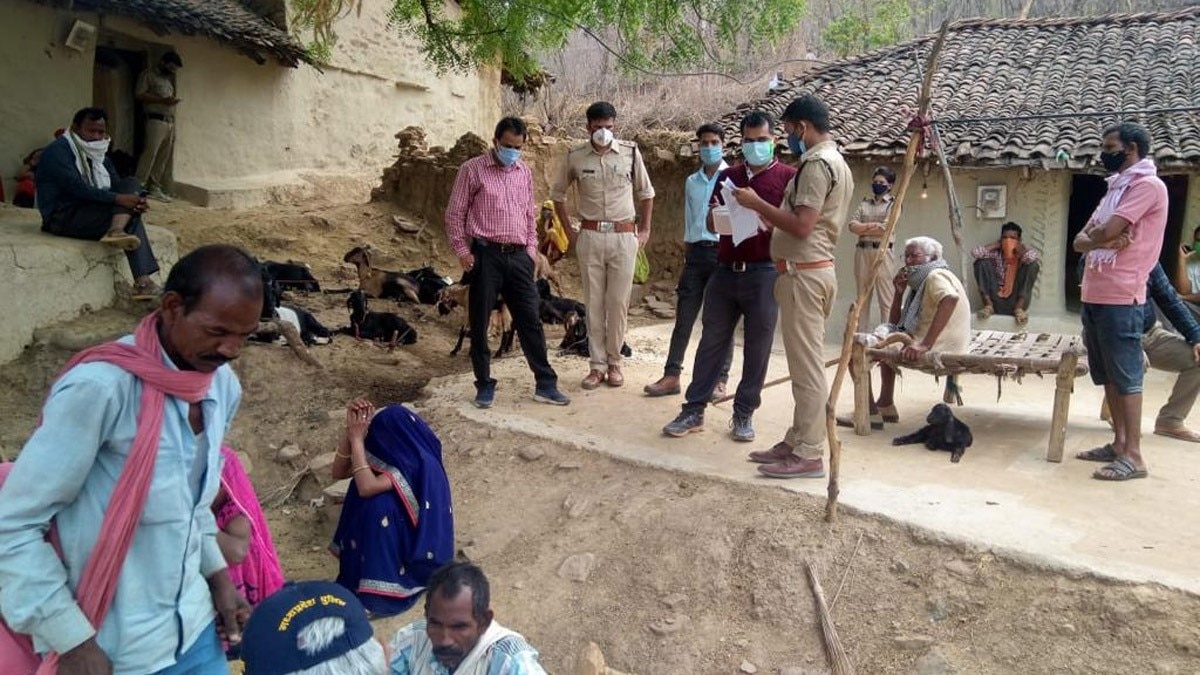 महिला ने अपनी दो मासूम बेटियों की गला दबाकर हत्या कर खुदकुशी कर ली