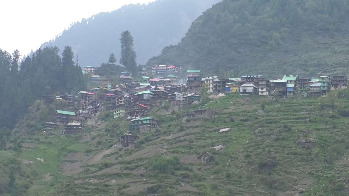 मालाणा गांव में अब तक नहीं पहुंच सका है कोरोना 