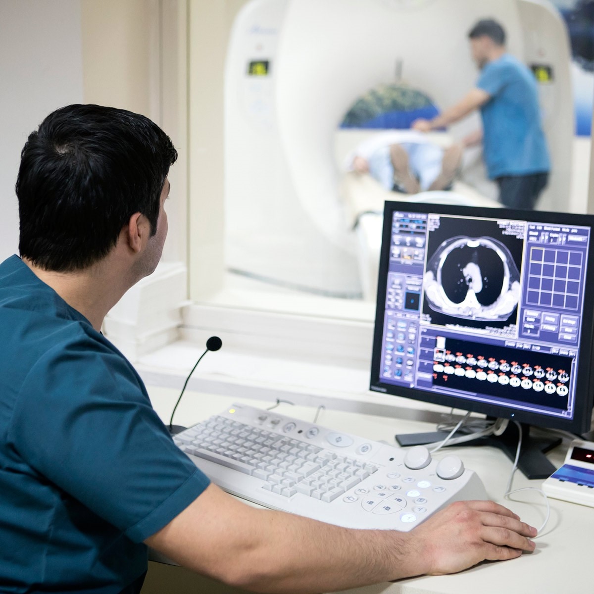 प्रतीकात्‍मक फोटो (Getty)