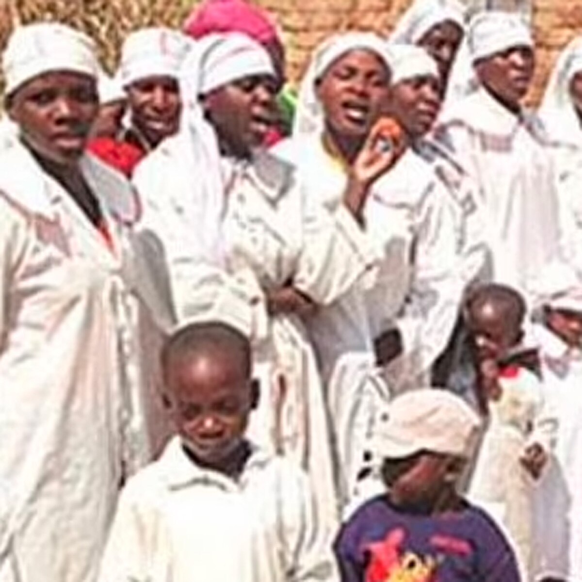 man wants thousand kids