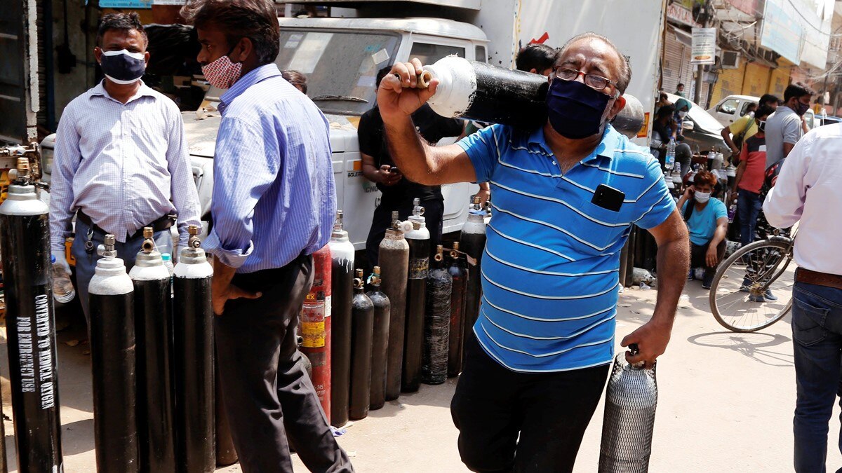  सोशल मीडिया पर ऑक्सीजन देने के नाम पर हो रहा फ्रॉड 