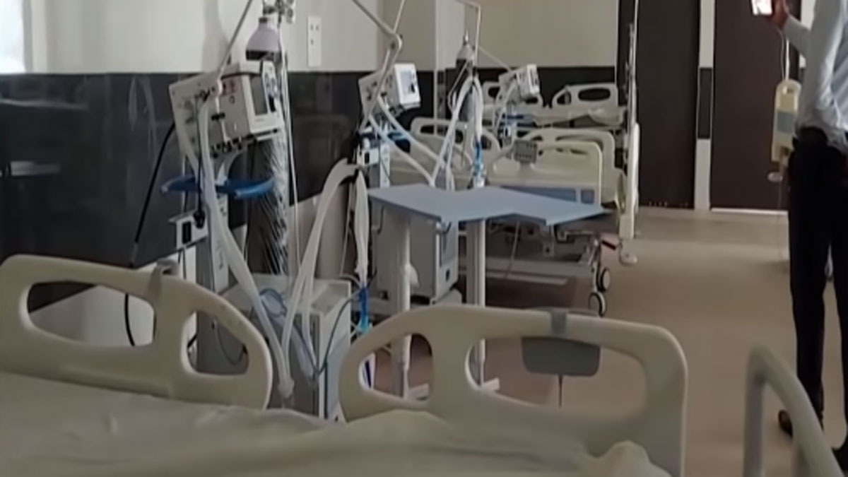 सरकारी अस्पतालों में धूल खा रही है वेंटिलेटर 