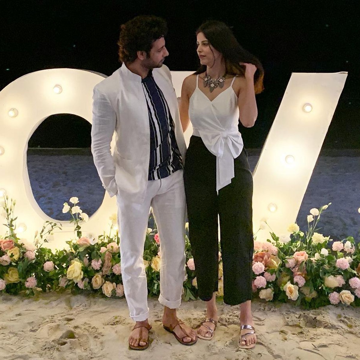 विराफ पटेल और सलोनी खन्ना