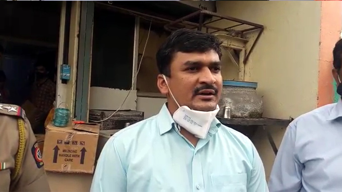 फर्जी डॉक्टर के क्लिनिक पर छापा