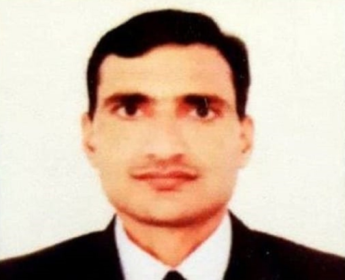 ias ranbir sharma