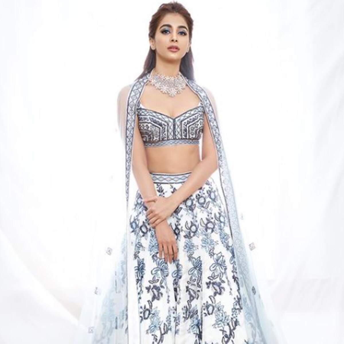 पूजा हेगड़े