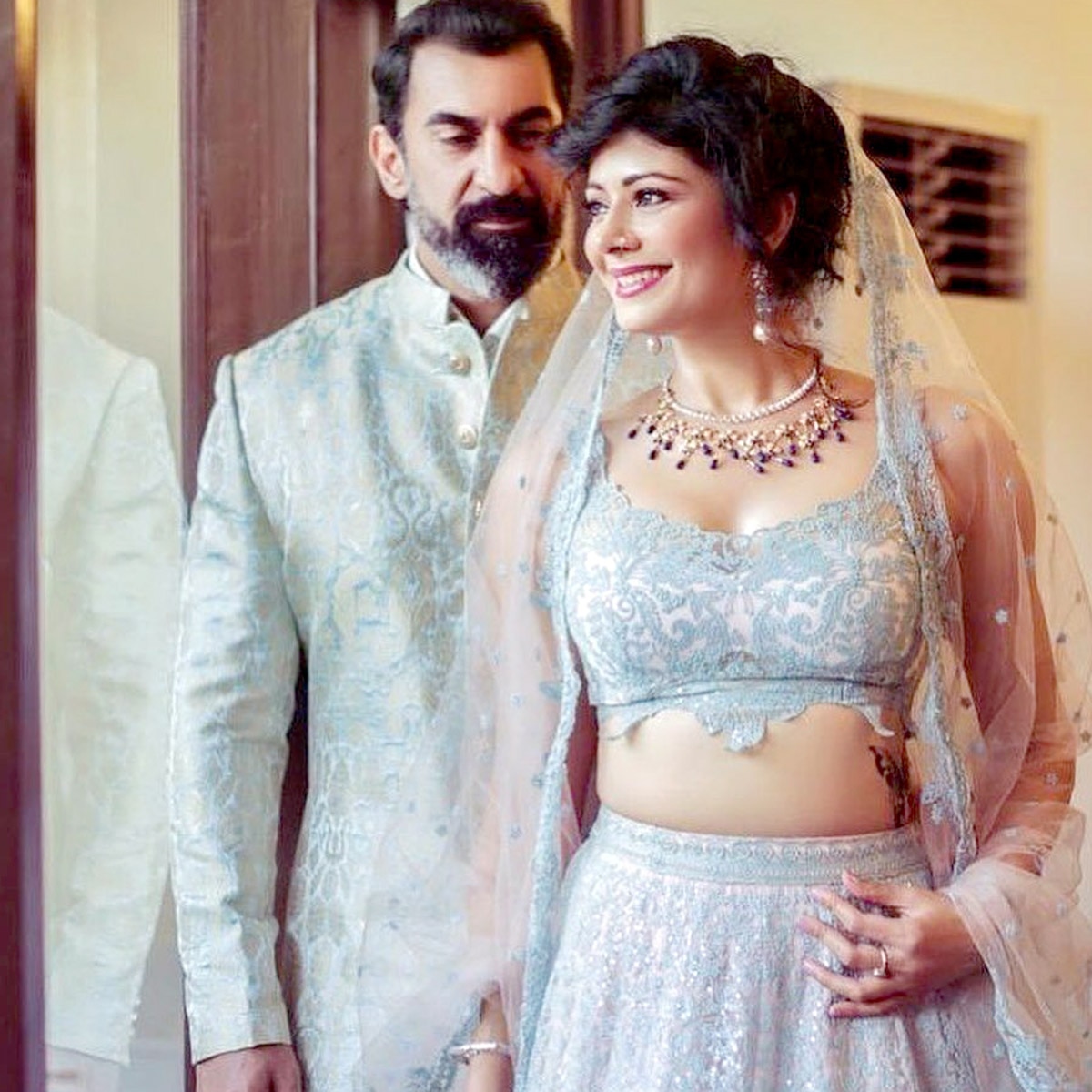 पूजा बत्रा-नवाब शाह