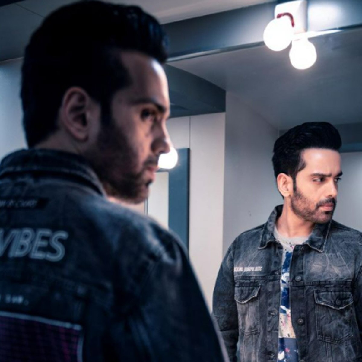 लव सिन्हा