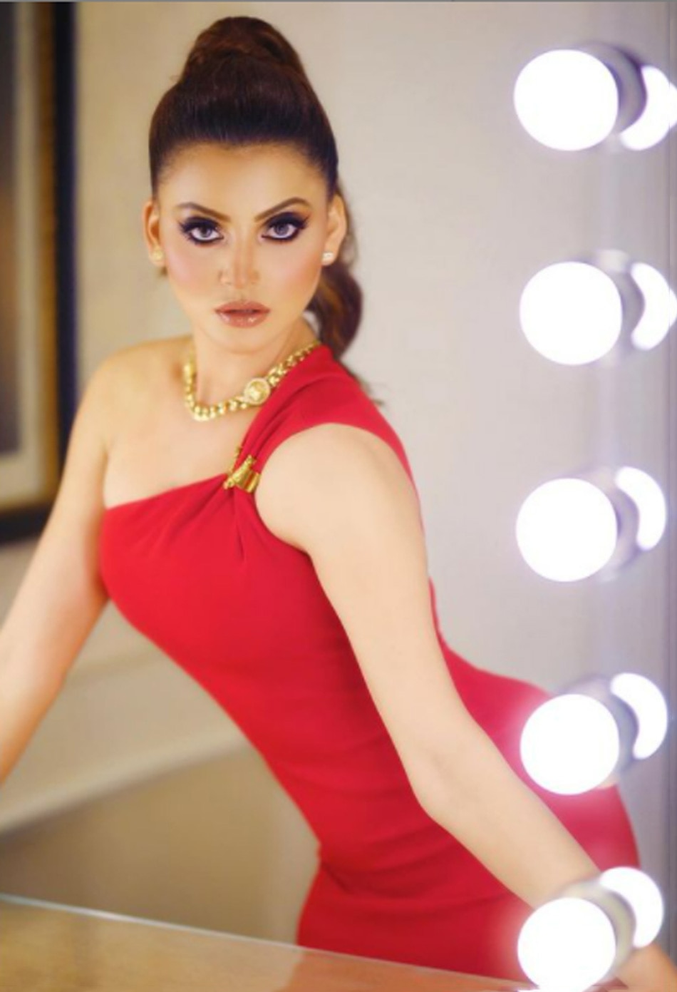 उर्वशी रौतेला