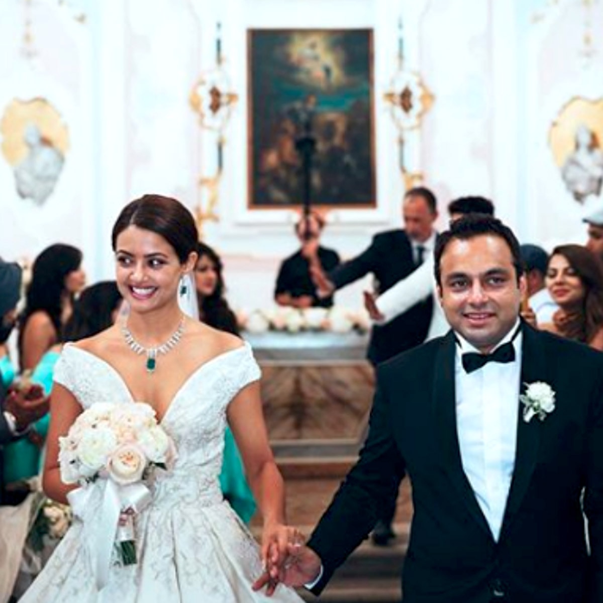 सुरवीन चावला-अक्षय ठक्कर