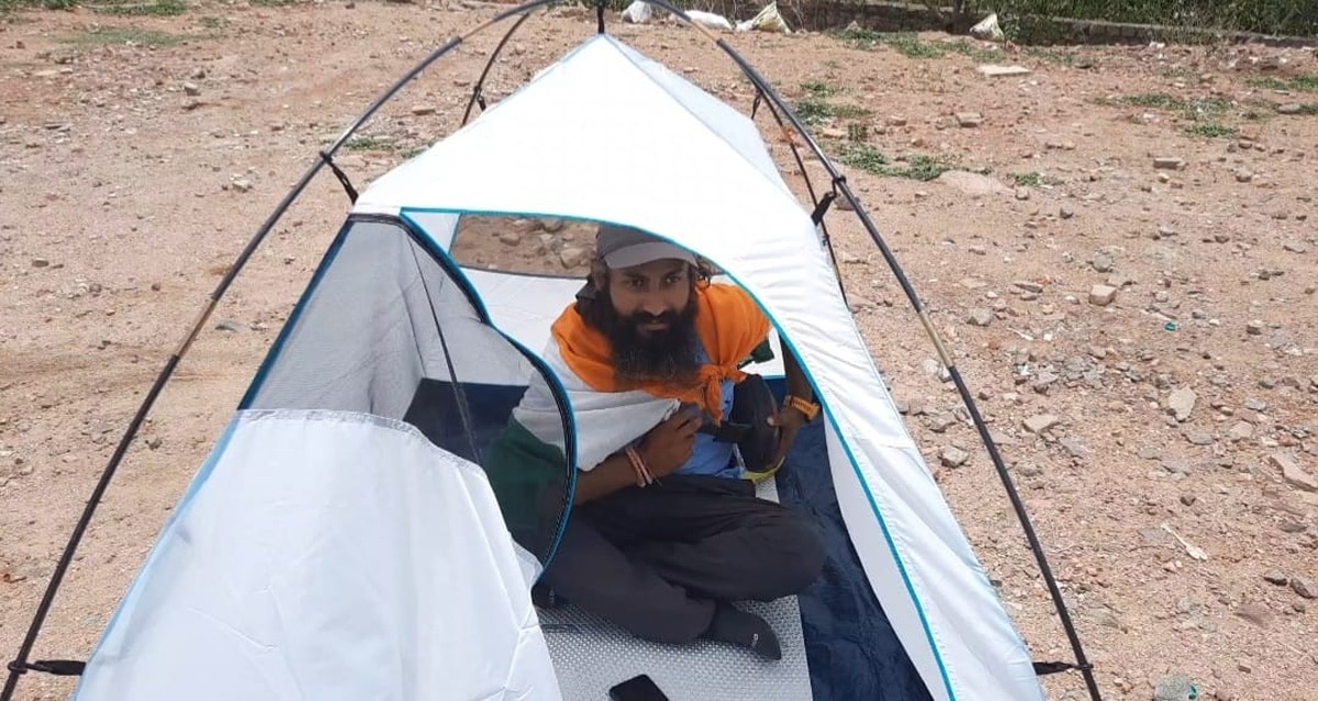 Awadhesh Sharma walk of 4200 km