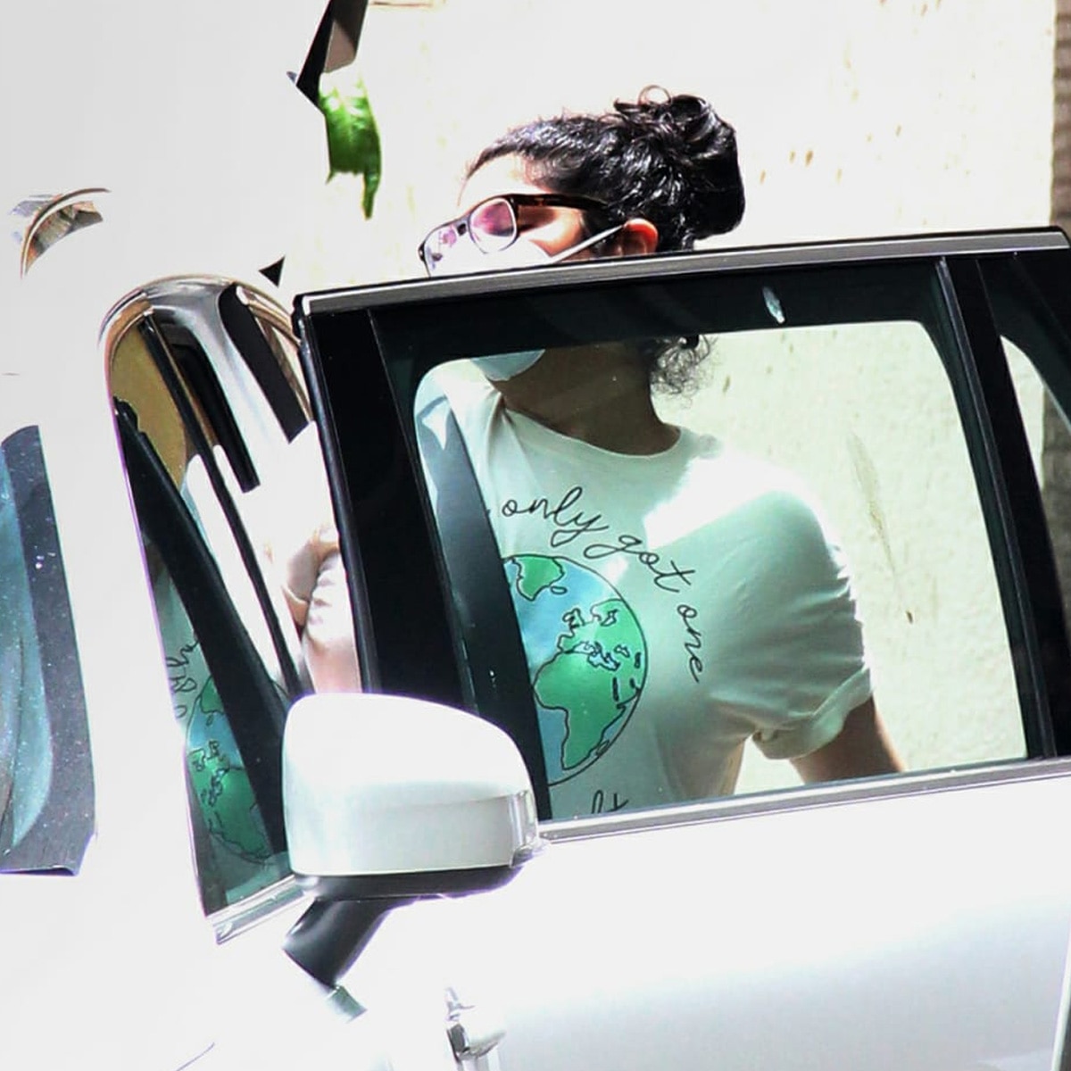 अंशुला कपूर