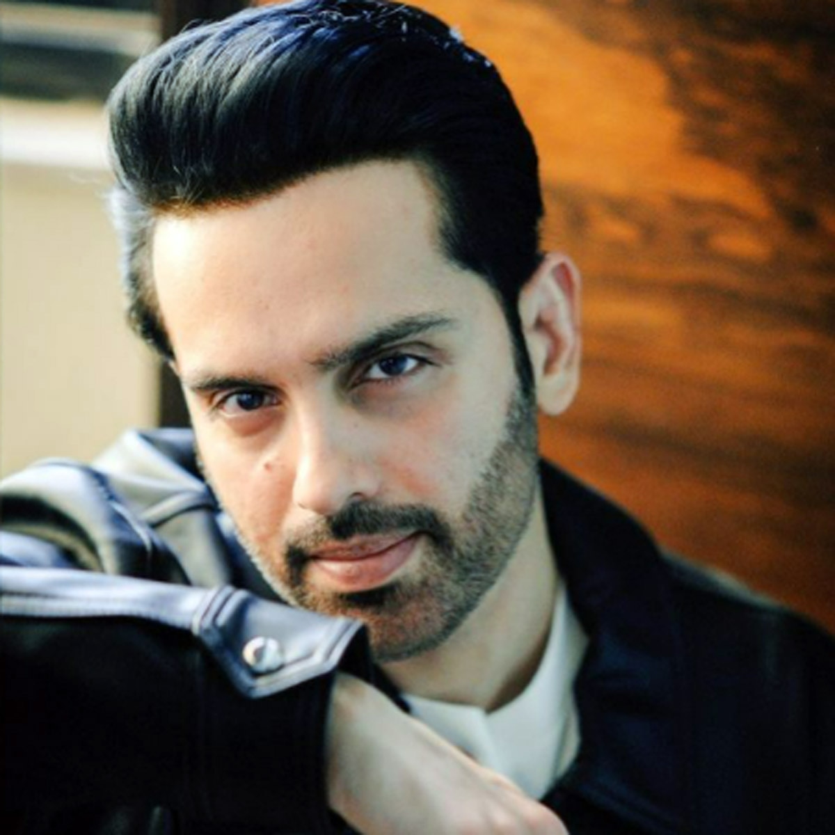 लव सिन्हा