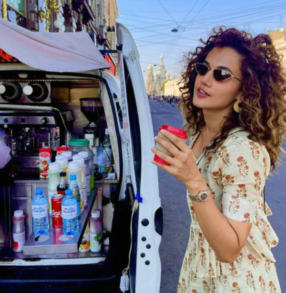 तापसी पन्नू