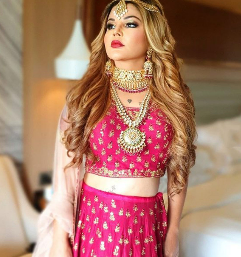  राखी सावंत