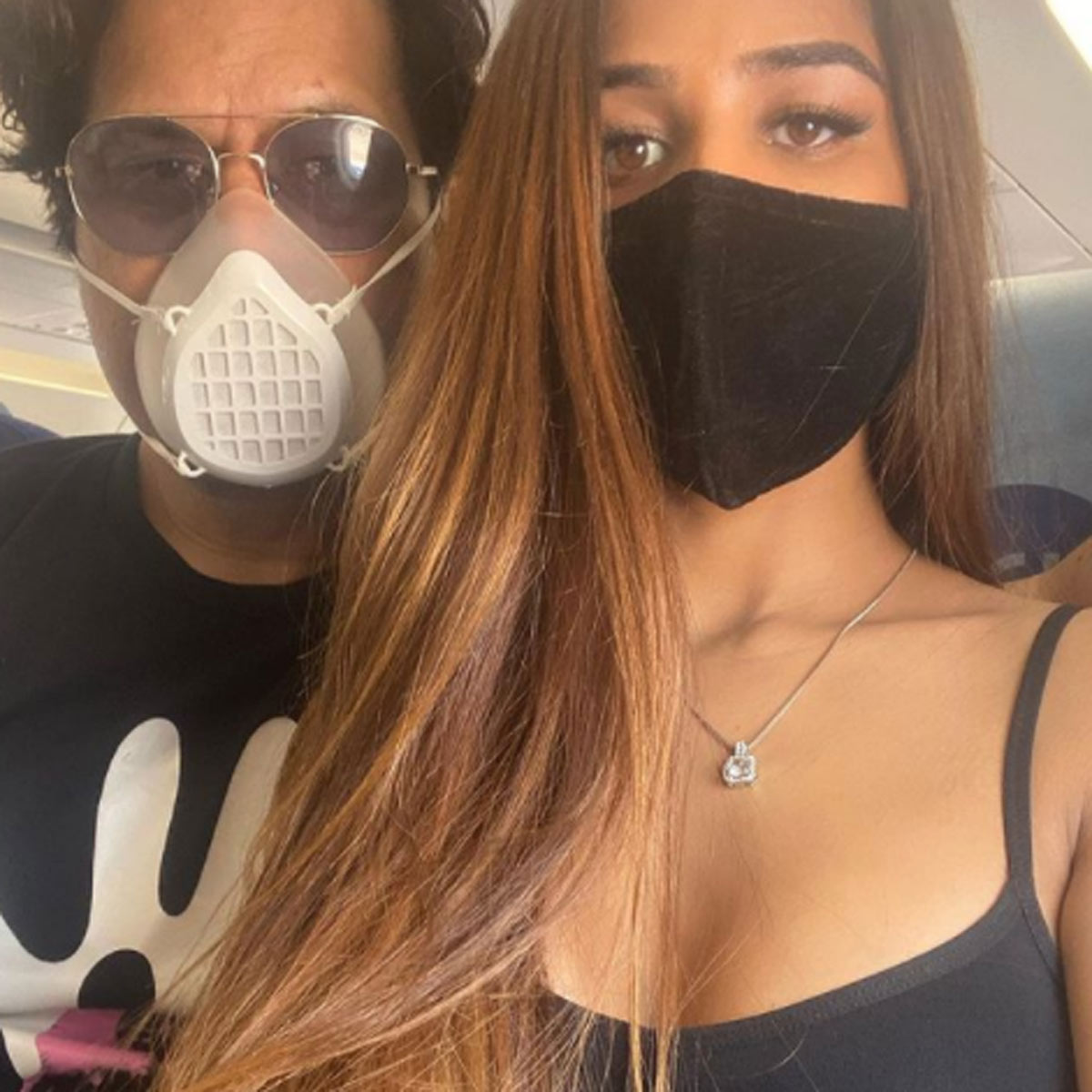 पूनम पांडे अपने पति के साथ