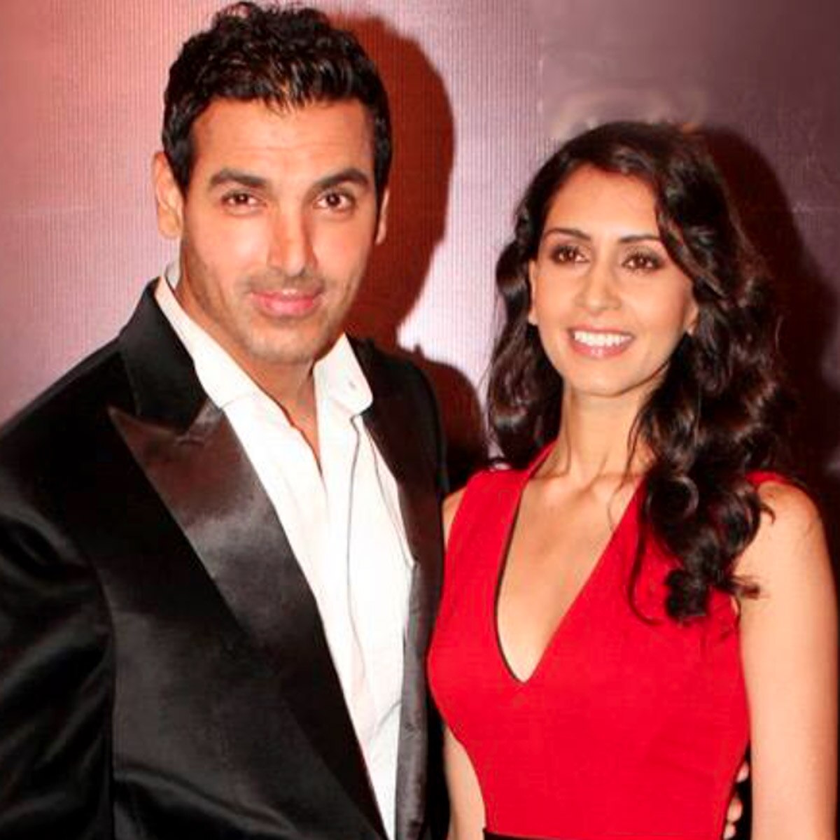 जॉन अब्राहम-प्र‍िया रुंचाल 