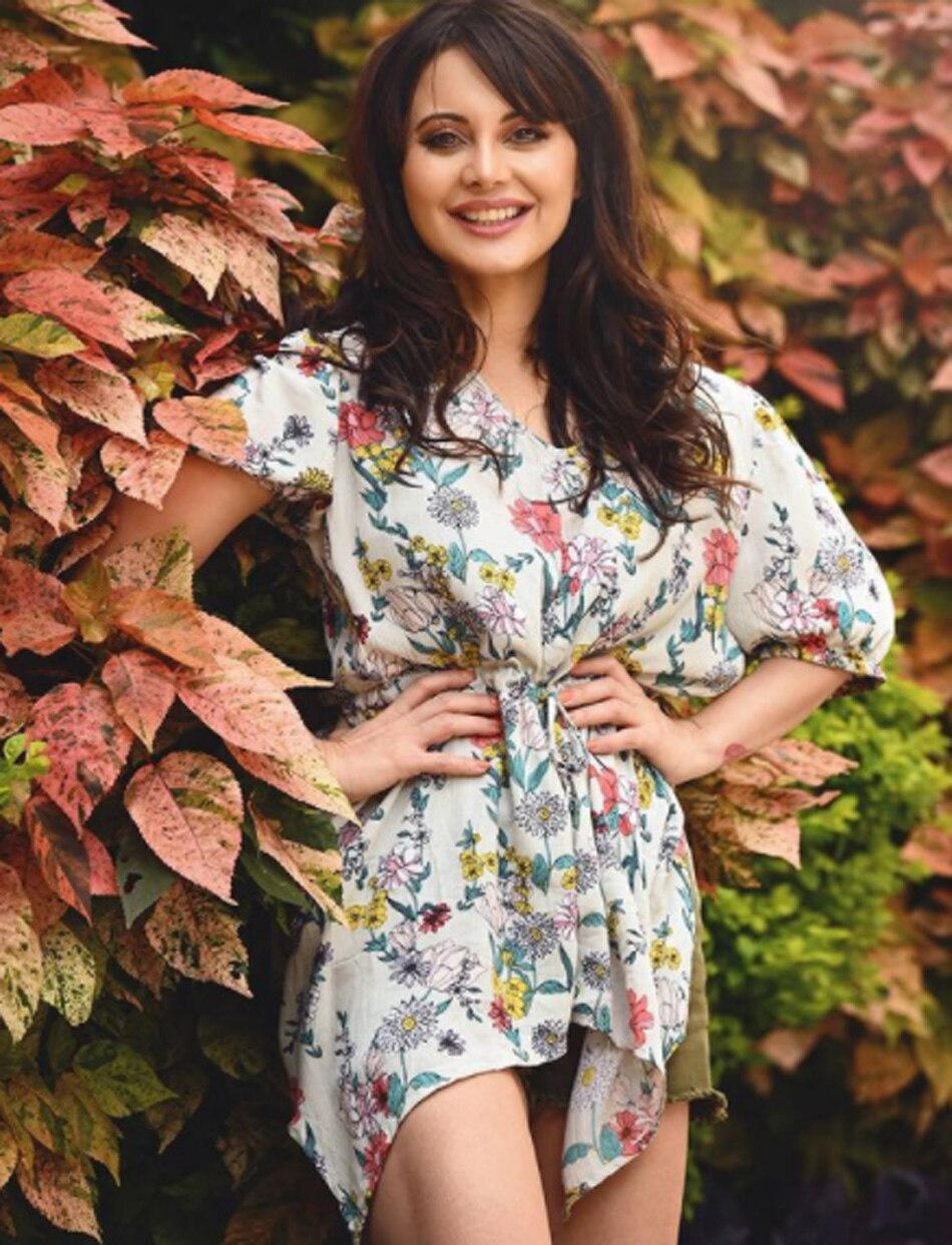 मिनीषा लांबा