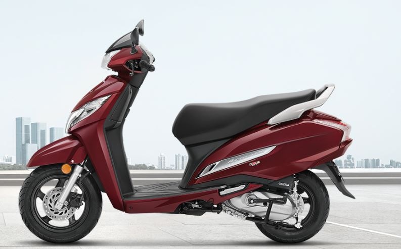 ऑटोमेटिक ट्रांसमिशन और बड़ा फ्यूल टैंक