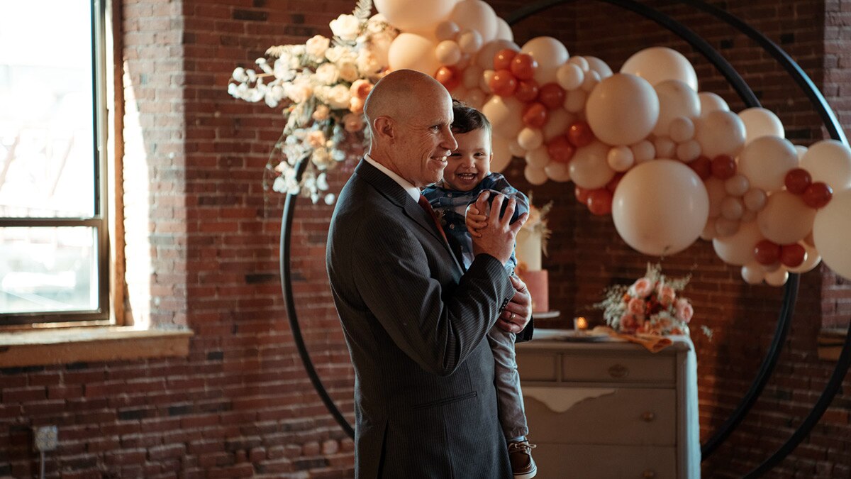 पत्नी से की दोबारा शादी