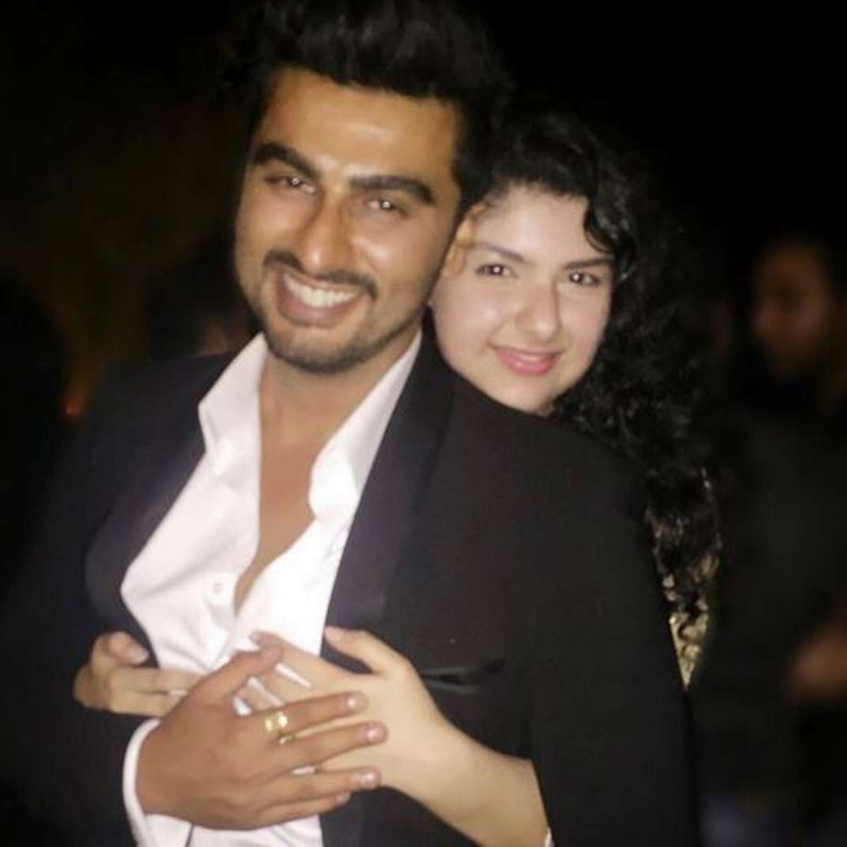 अंशुला और अर्जुन