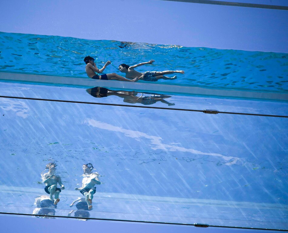 London Sky swimming pool