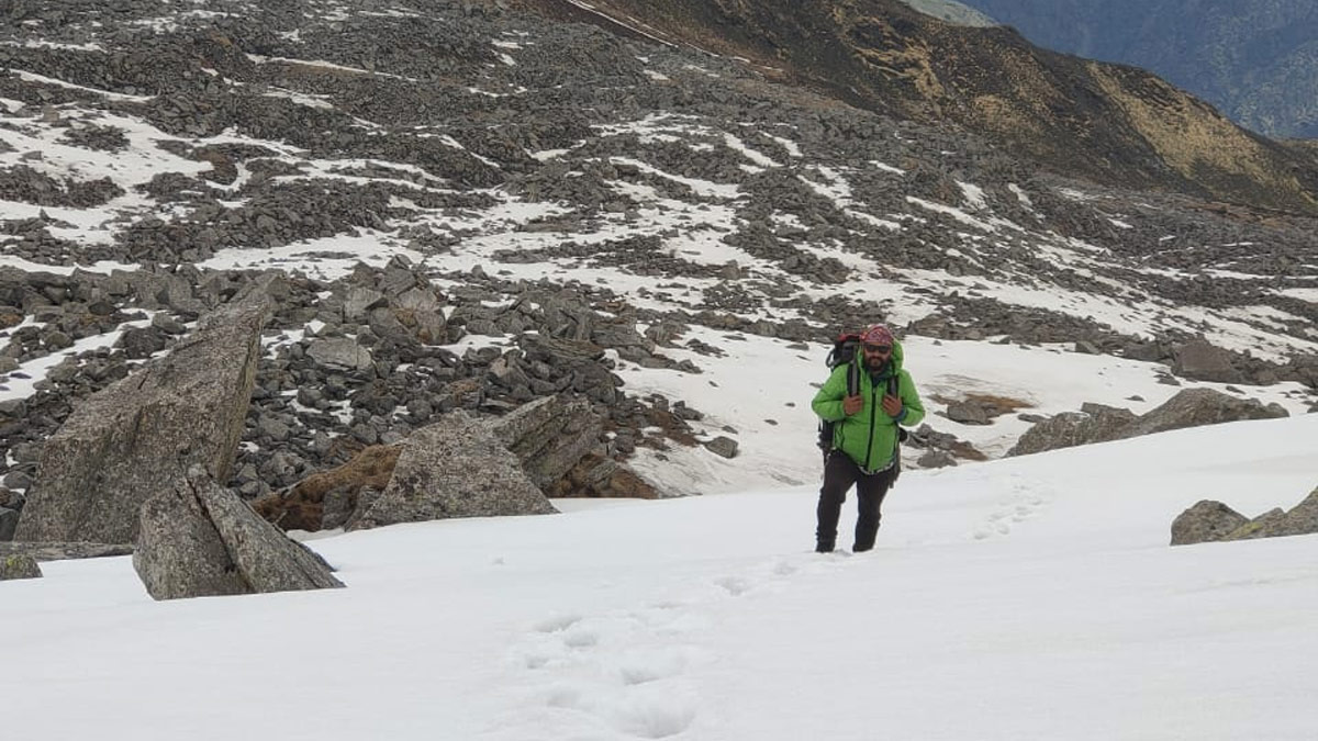 औली में बर्फबारी