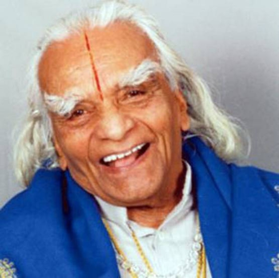 famous yoga gurus of india