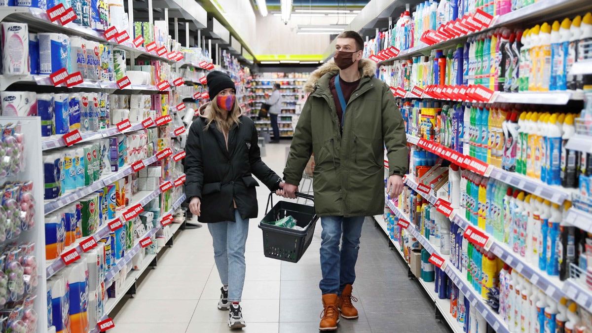 जंजीर कटवाकर अलग हुआ कपल