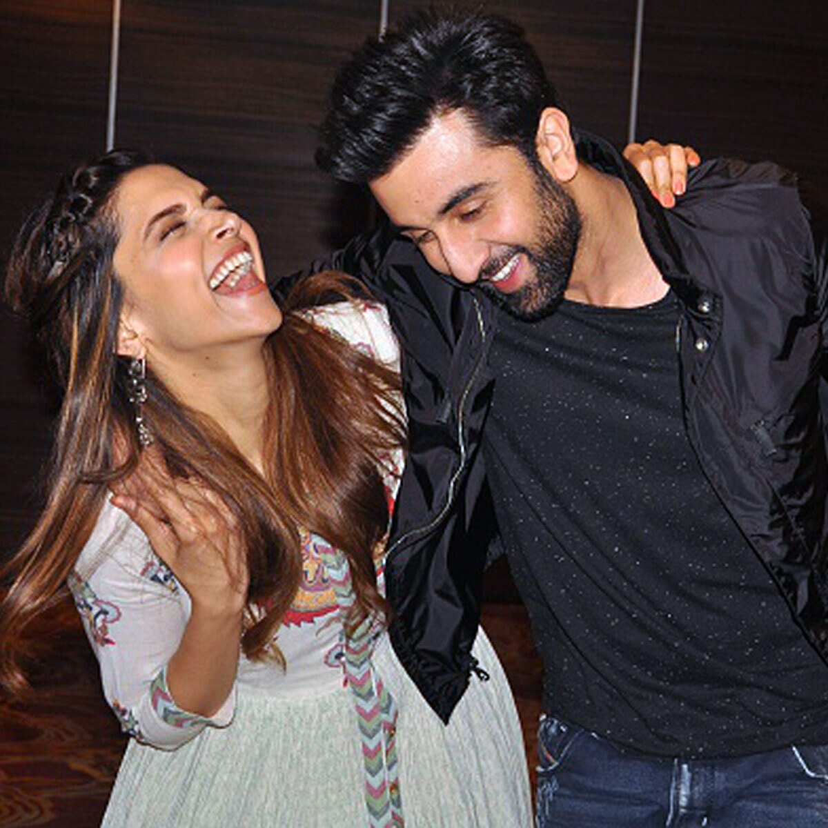 दीपिका पादुकोण