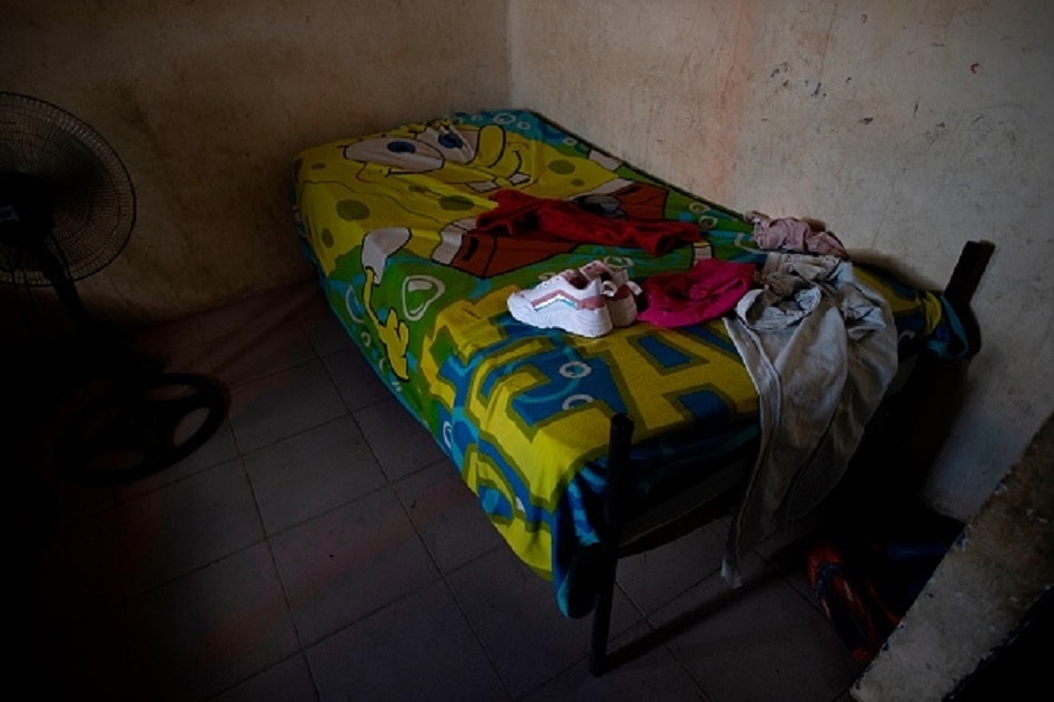 Father imprisoned daughter