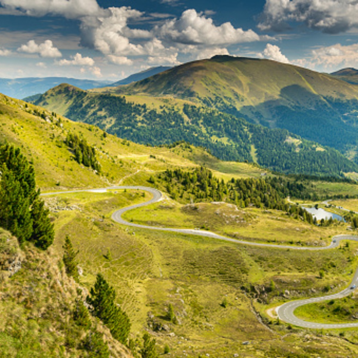 couple trekking mountain sex
