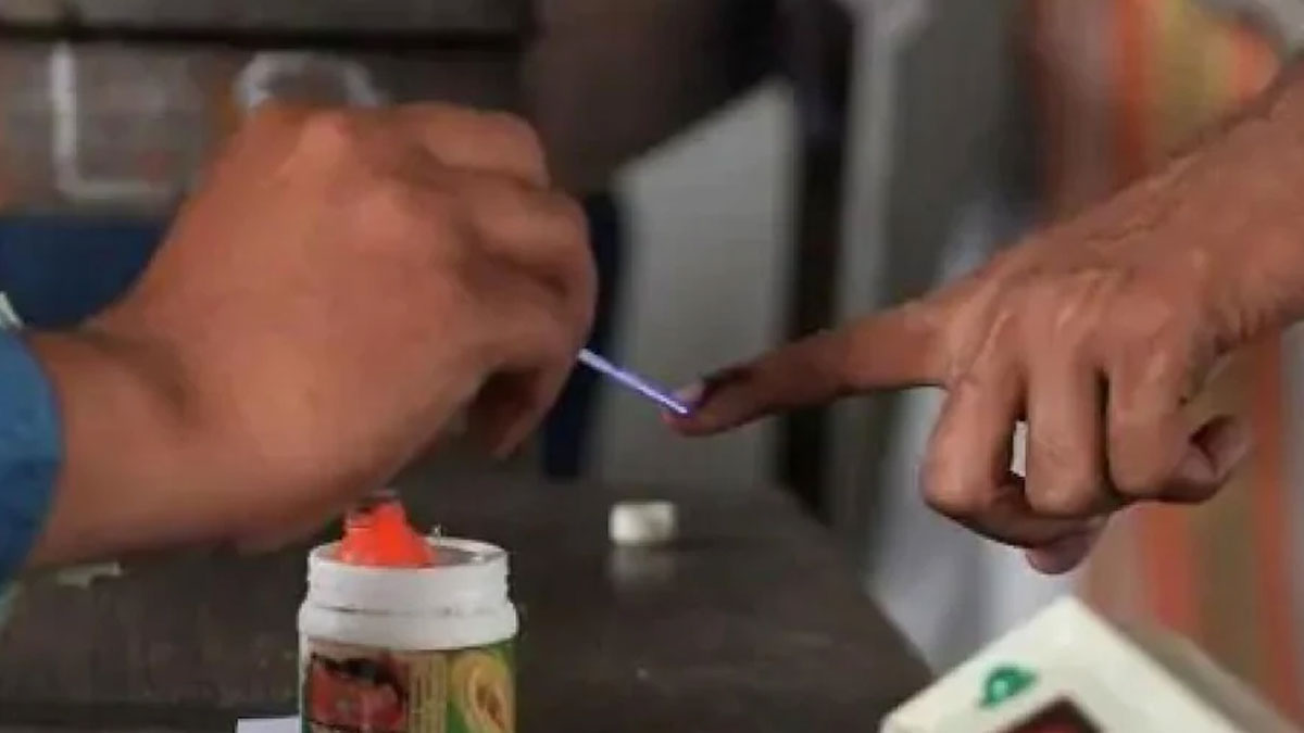 फर्जी प्रमाण पत्र के सहारे लड़ा चुनाव