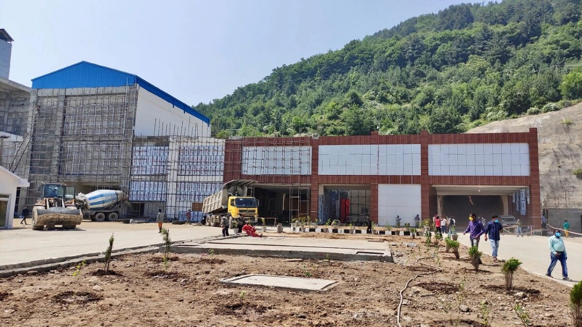 बनिहाल-काजीगुंड सुरंग