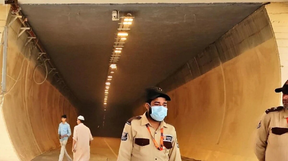 बनिहाल-काजीगुंड सुरंग