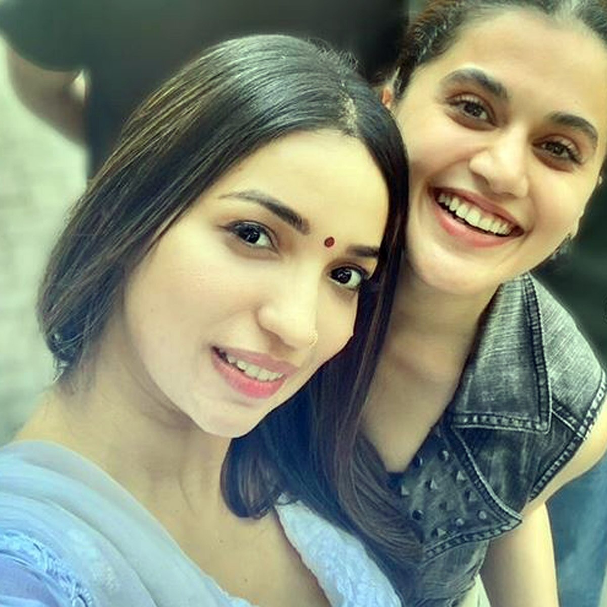 तापसी पन्नू, कनिका ढिल्लों