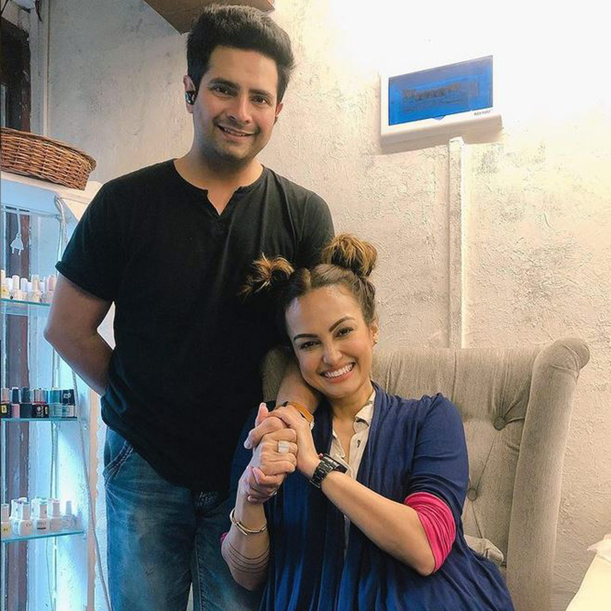 करण और निशा