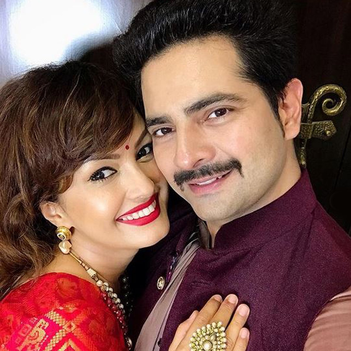 करण और निशा