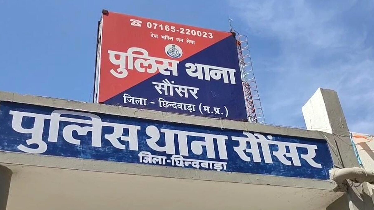 car split into two pieces tragic death