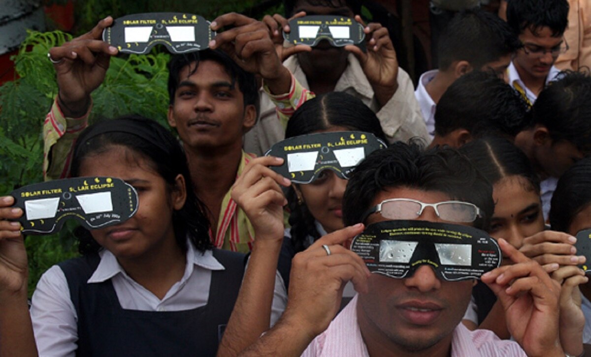 सूर्य ग्रहण