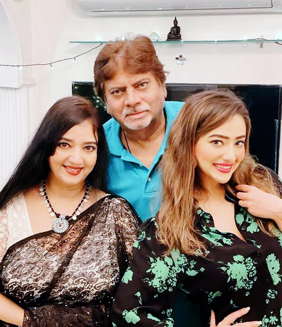 मदालसा शर्मा