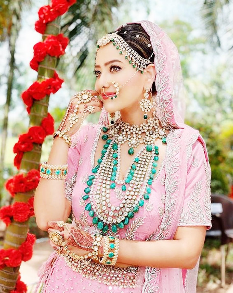 मदालसा शर्मा