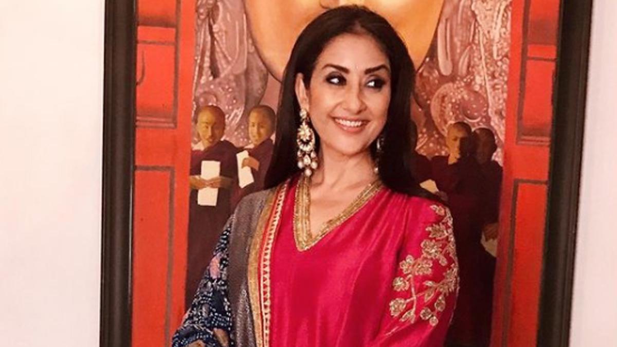 इन दिनों नेपाल में हैं एक्ट्रेस मनीषा कोइराला, देखें आलीशान घर की इंसाइड फोटोज