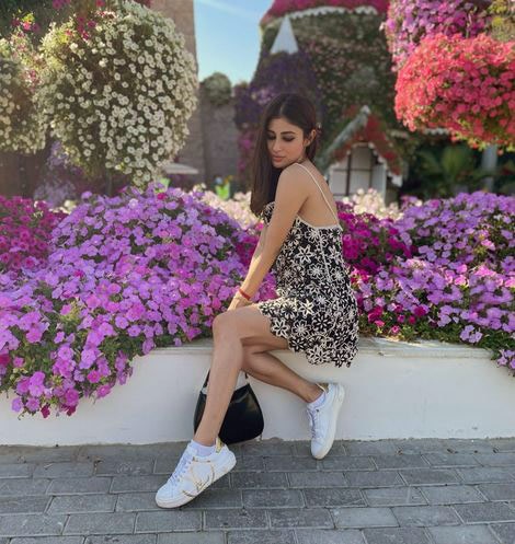 मौनी रॉय